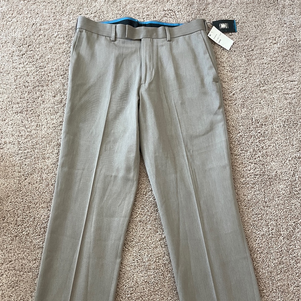 AXIST Ultra Series Flat Front Straight Men's Dress Pants Simply Taupe